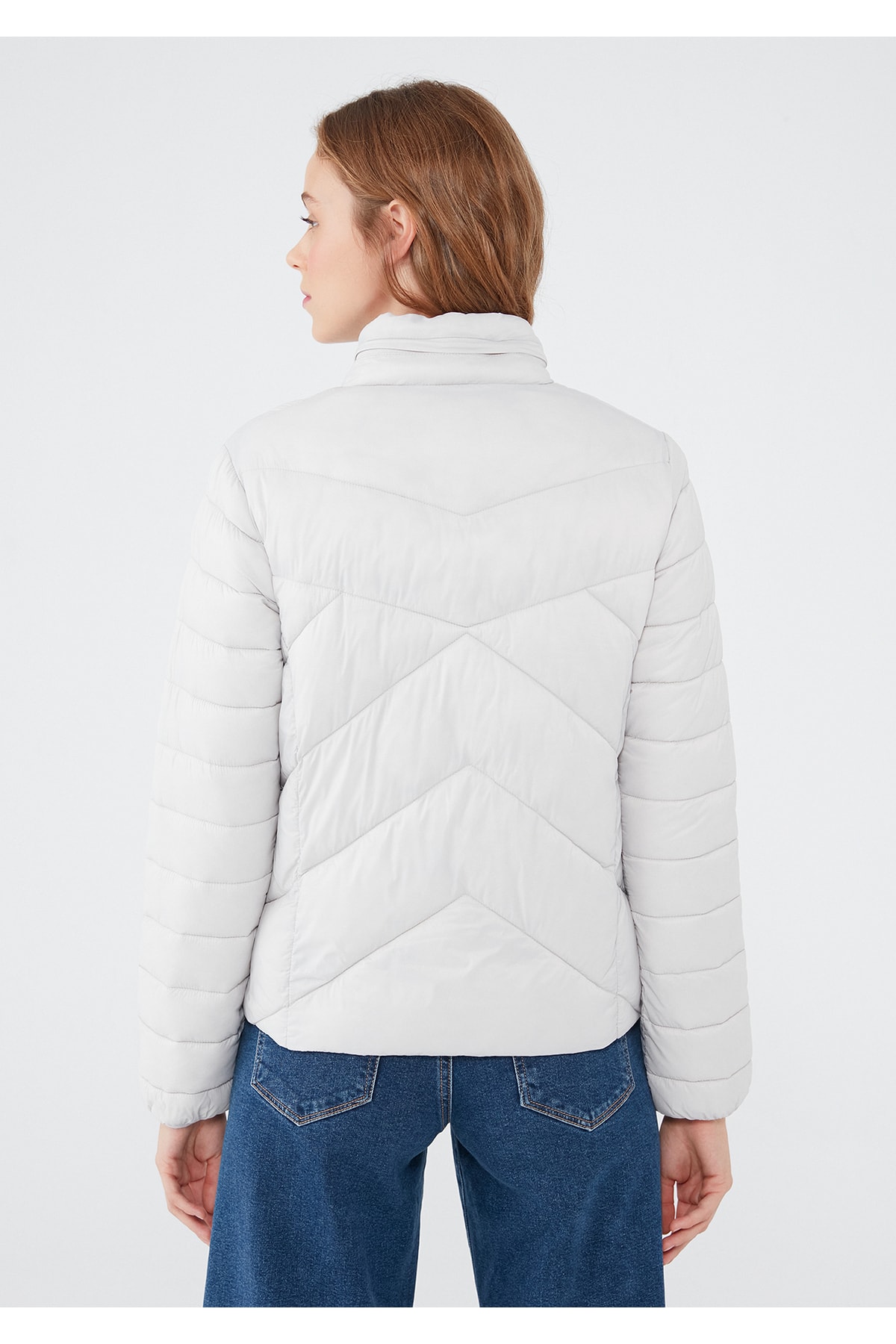 Mavi Dik Yaka Gri Şişme Mont Regular Fit / Normal Kesim 110698-27105 -4 کاپشن کوتاه سفید زنانه ماوی