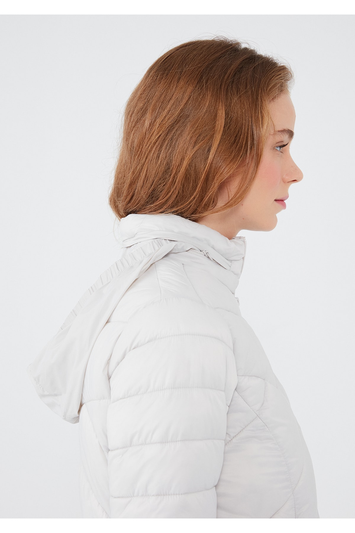 Mavi Dik Yaka Gri Şişme Mont Regular Fit / Normal Kesim 110698-27105 -5 کاپشن کوتاه سفید زنانه ماوی